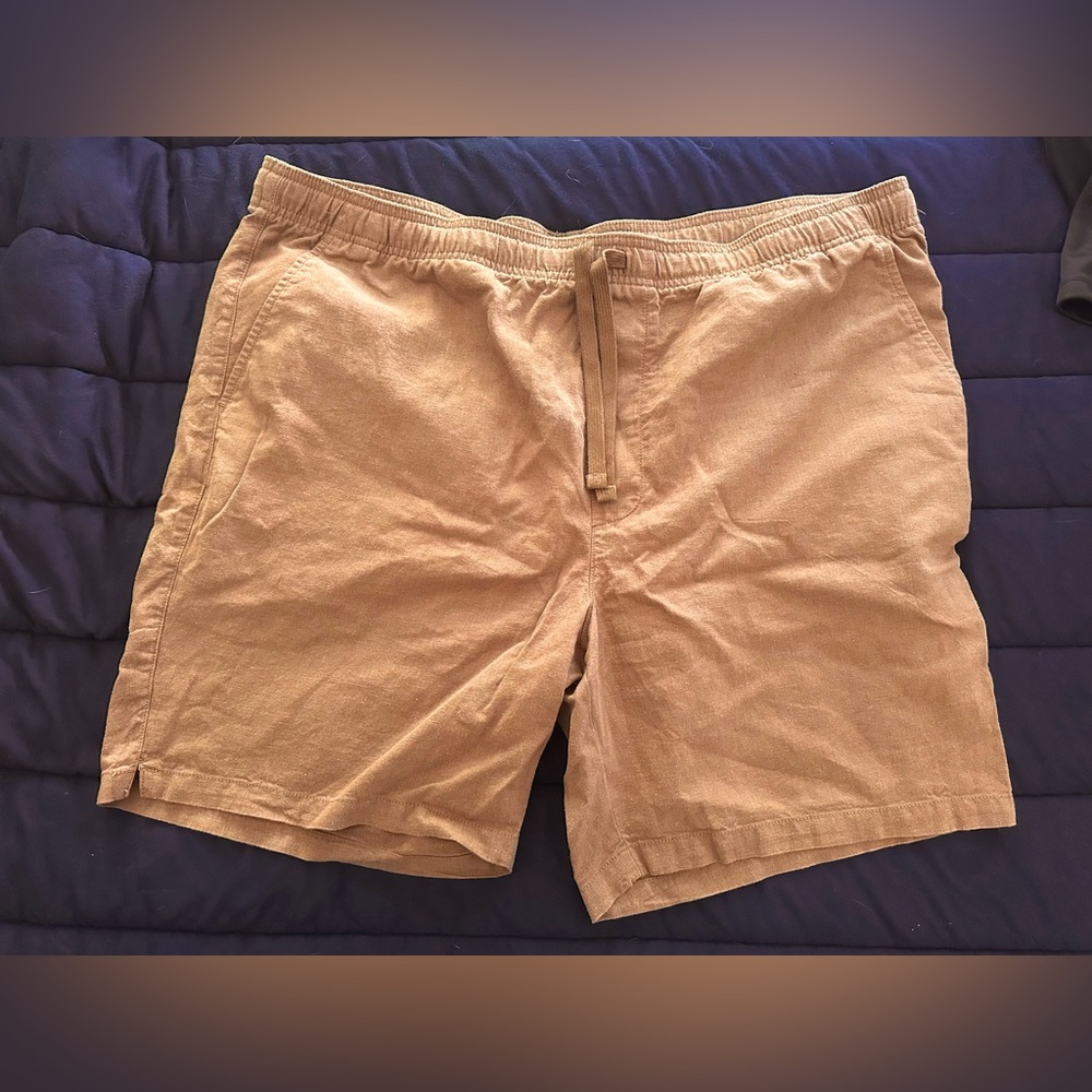 Goodfellow knit shorts (rust color XL)